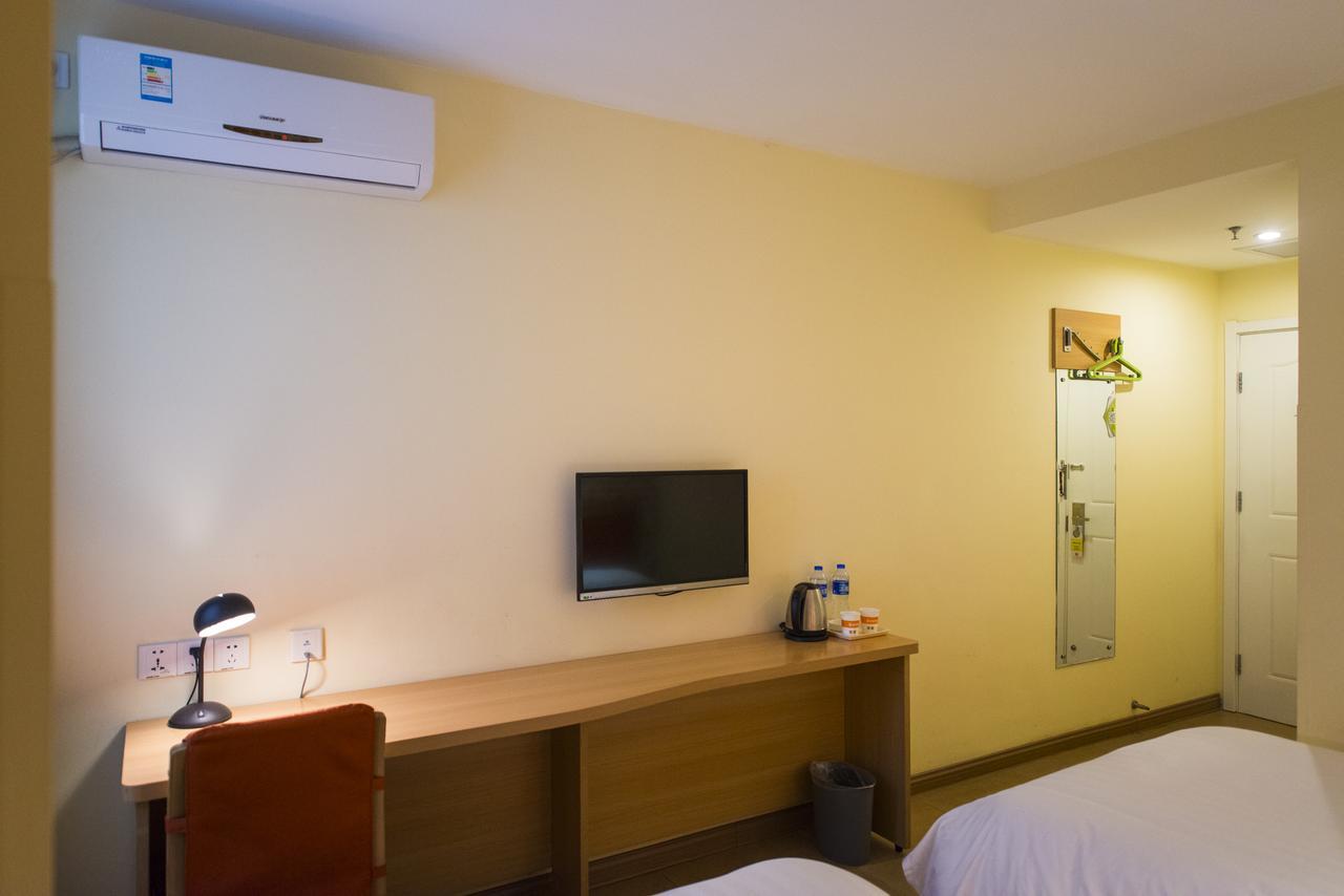 Home Inn Dalian Xinghai Bay Wuyi Road Nansha Street Extérieur photo